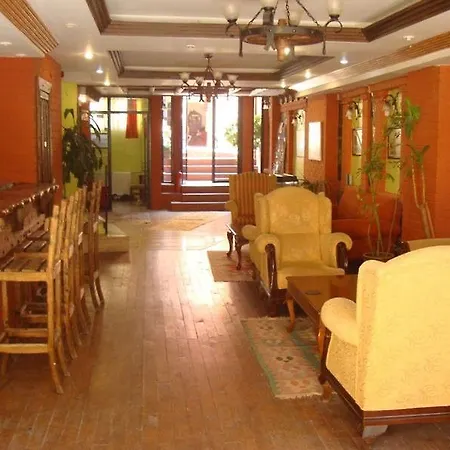 Hotel Vezir 2*